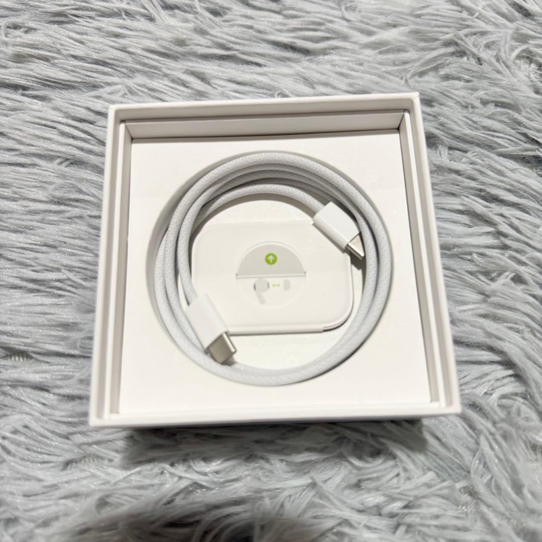airpods pro第2世代 （USB-C） MTJV3J/A Apple