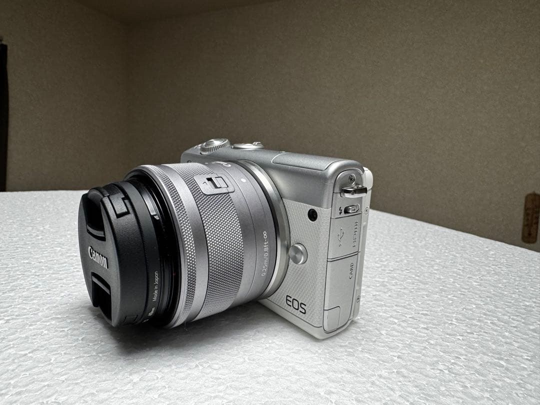 CANON EOS M100 ダブルズームセット　美品