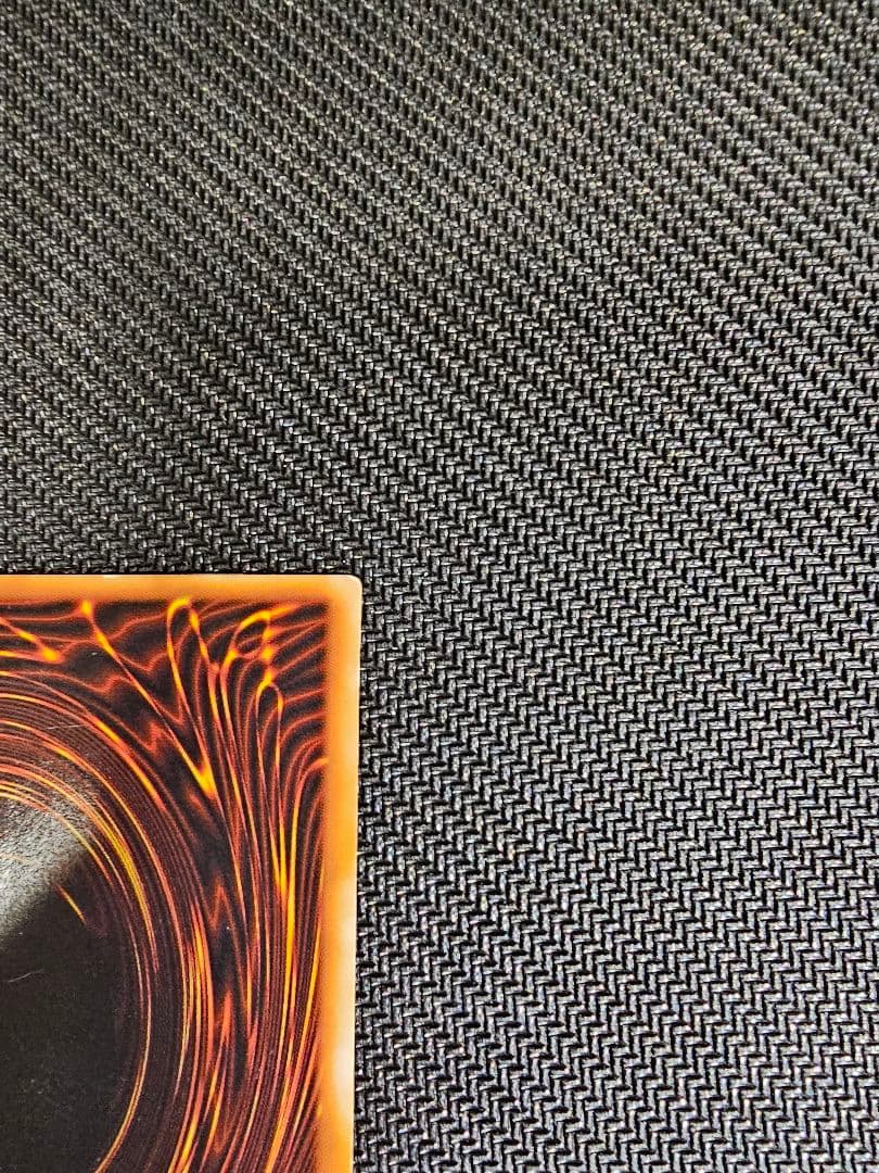 遊戯王 【美品級】初期 ブラックマジシャン ウルトラ