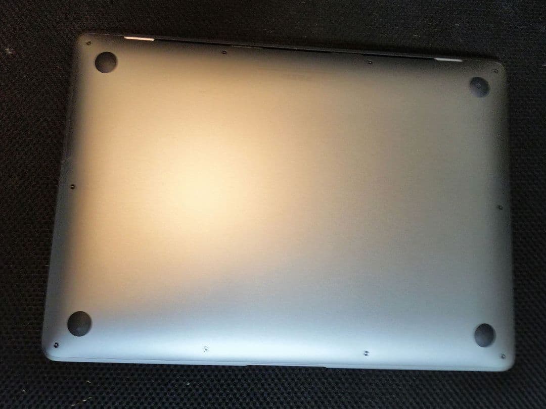 【極美品】Apple MacBook Air M1 13インチ　Sグレイ