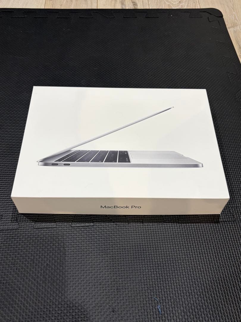 MacBook Pro 13インチ　A1708 Mid2017