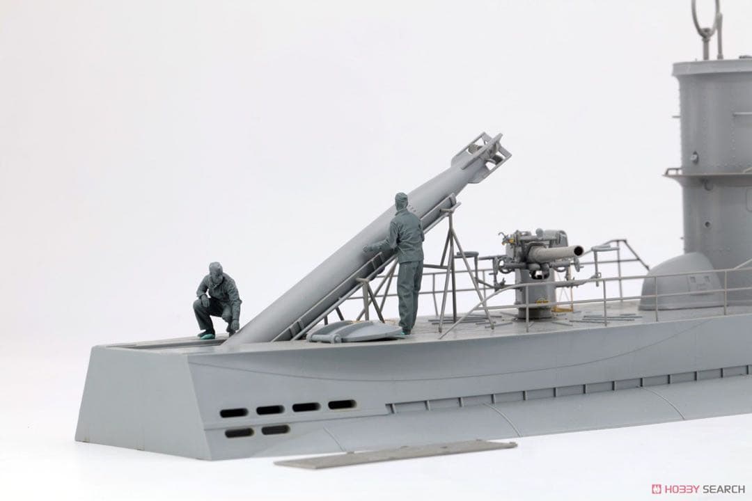 ボーダー 1/35 Uボート VIIC型 水上航行プラモデル＋搭乗員10体付