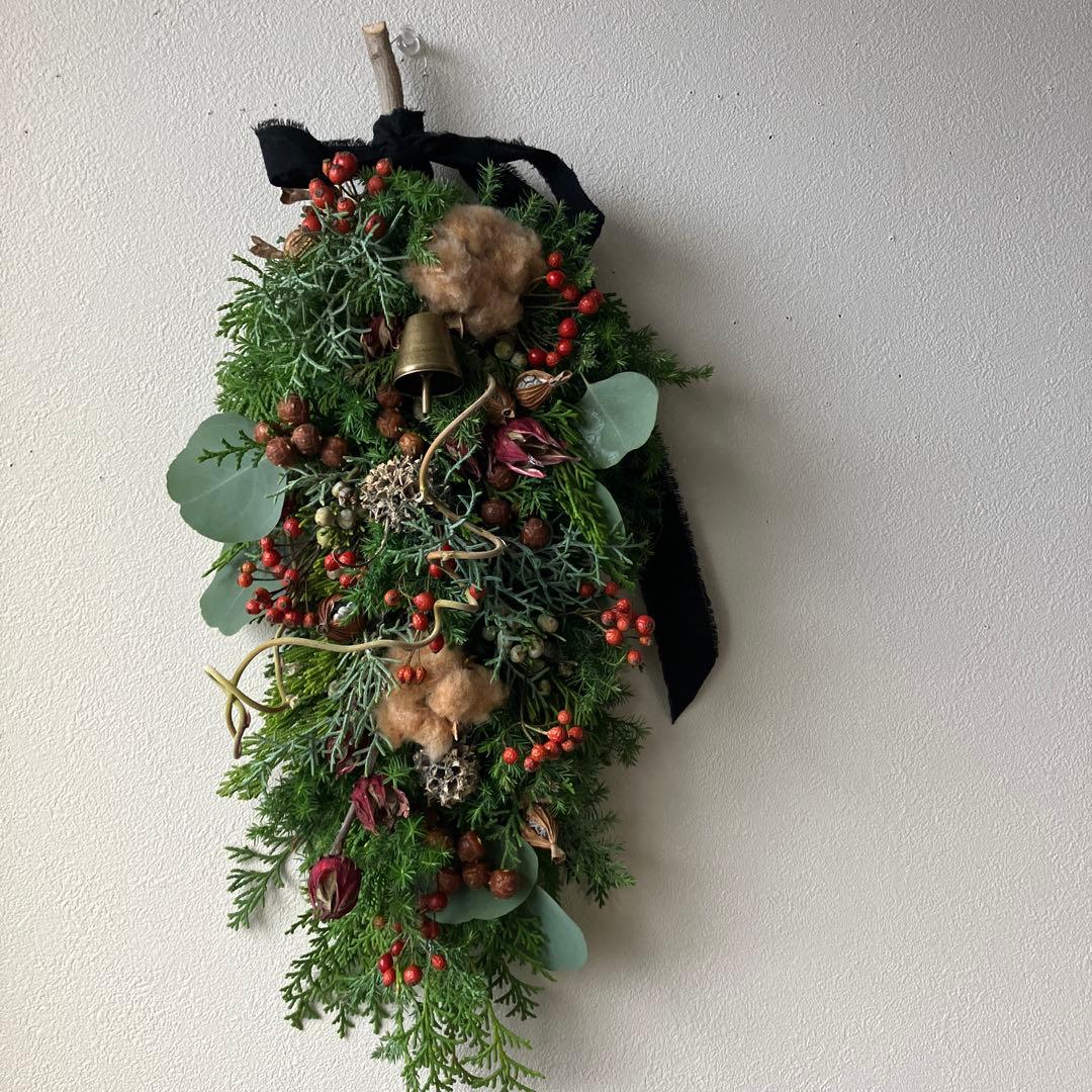 コットンと赤い実のクリスマススワッグガーランド　ローゼル　野バラの実