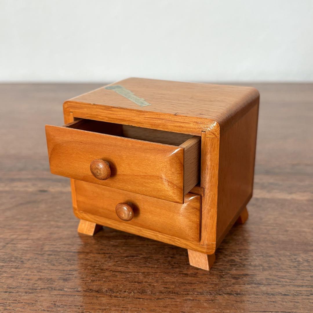 【東ドイツ Kühlungsbornの古い引き出し】ヴィンテージ