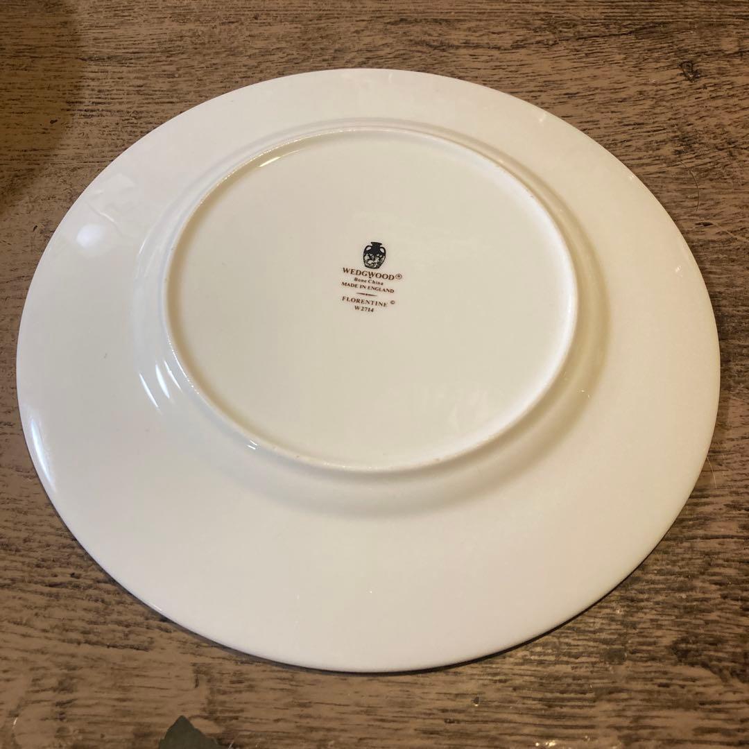 フロレンティーンクーププレート23cm 2枚綺麗な方