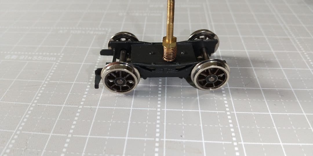 二軸先台車。 二軸従台車 (２組)。他パーツ。 鉄道模型 、HOゲージ