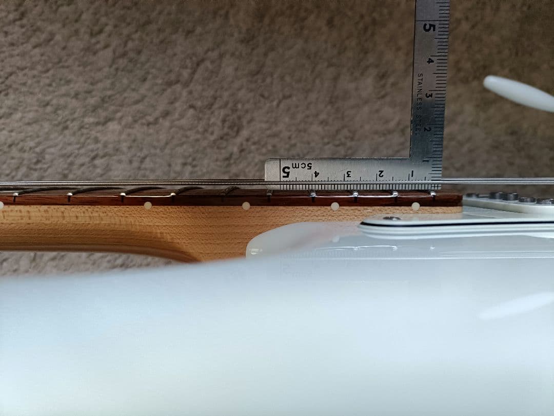 ギター fender Japan Traditional 60s stratcaster