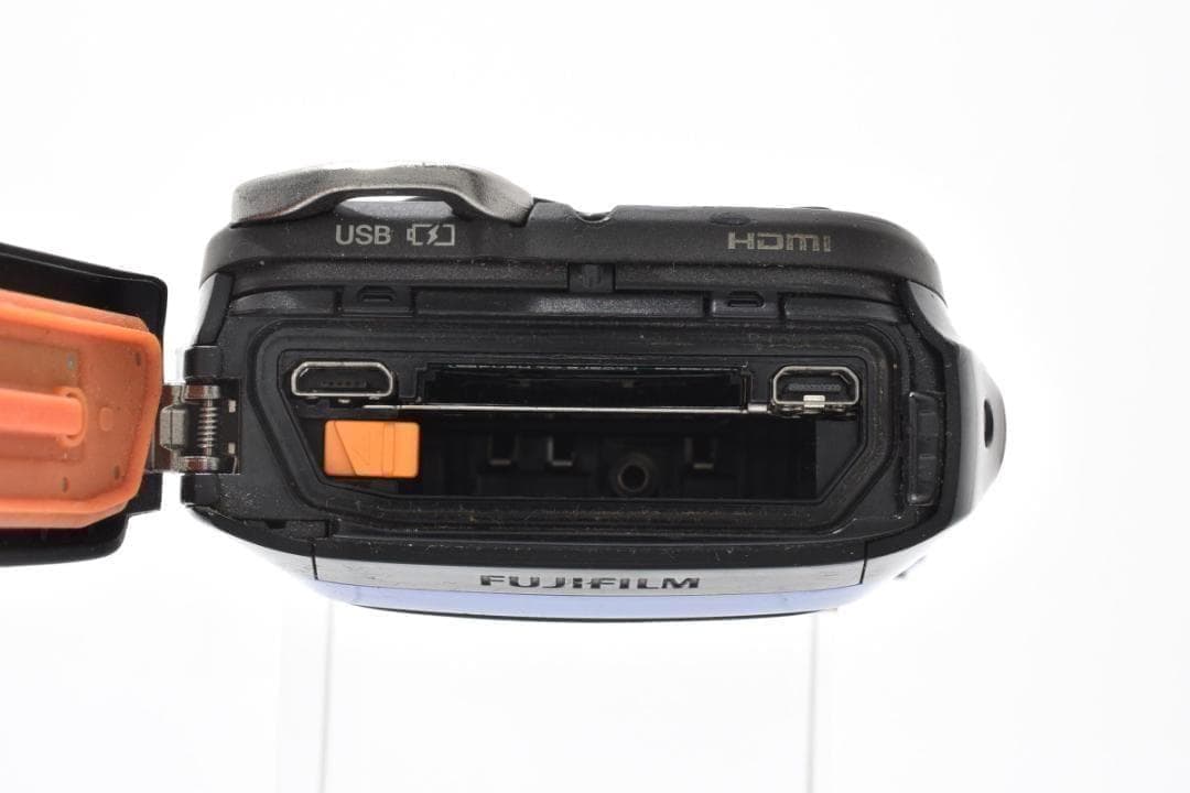フジフィルム　FUJIFILM FinePix XP120 【防水カメラ】