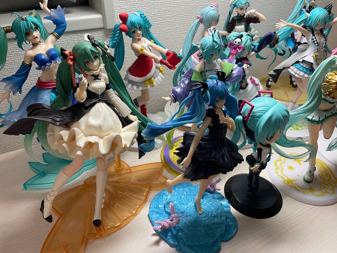 初音ミク　歴代フィギュア　14体セット　まとめ売り