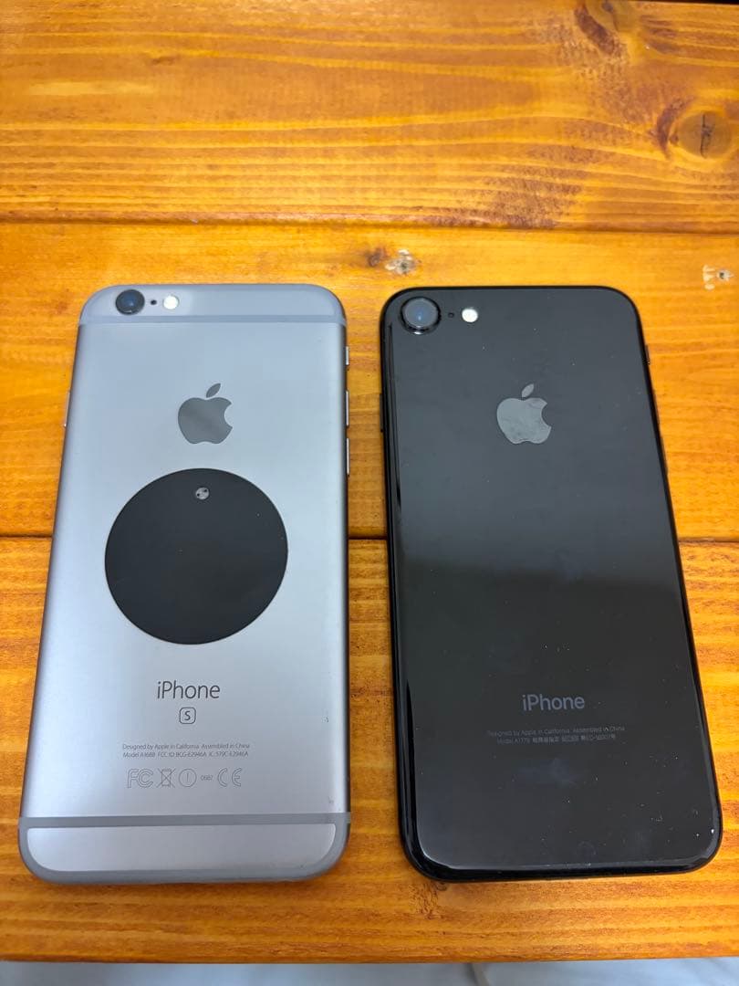 【美品】iPhone 6sとiPhone 7 simフリー