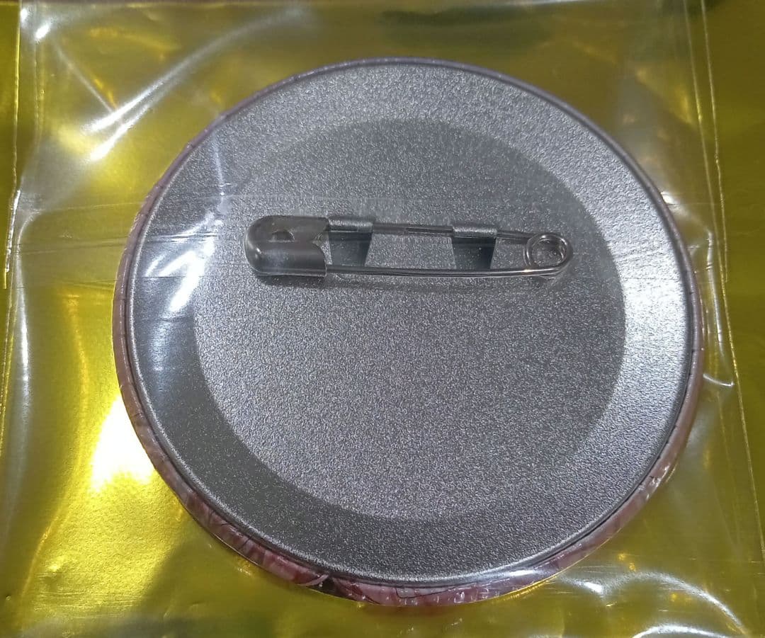 暗殺教室 10周年 スイパラコラボ 缶バッジ 等身 赤羽業 カルマ