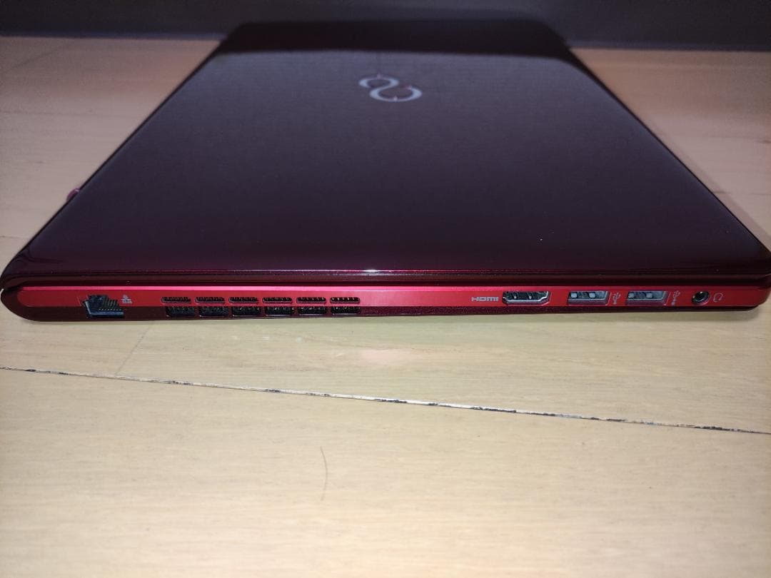 富士通 LIFEBOOK AH77/M Core i7ノート