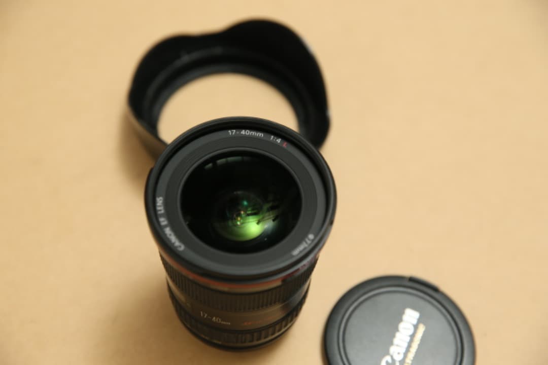 Canon キヤノン EF17-40mm F4L USM ★完動フード付き★