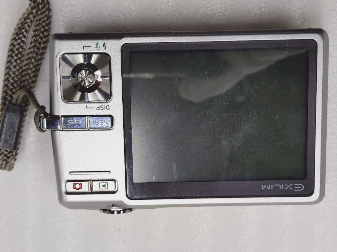 4-334 CASIO カシオ EXILIM EX-Z500 シルバーデジカメ