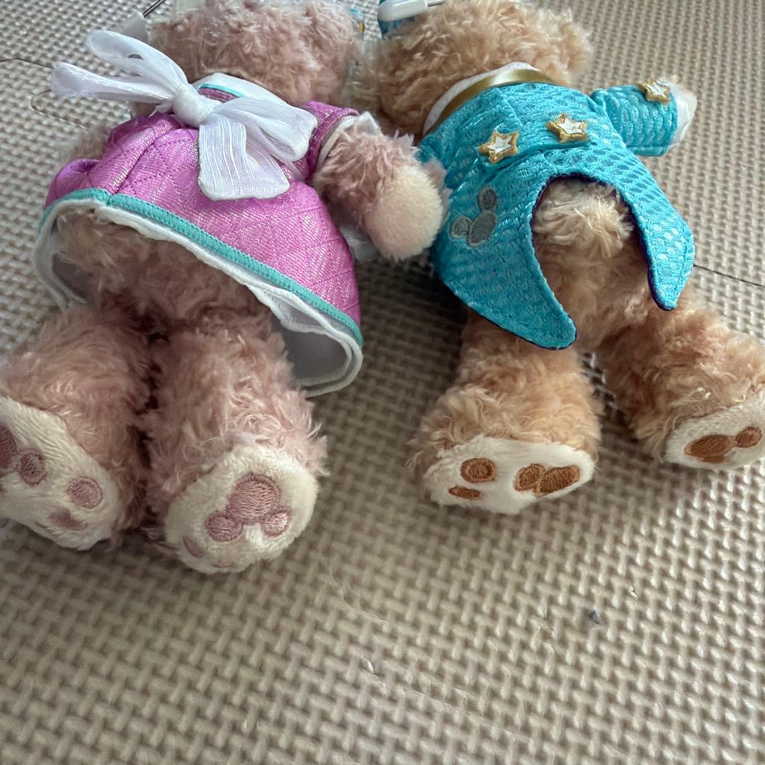 ダッフィ　シェリーメイ　ステラルー　クッキーアン　ぬいぐるみバッジセット