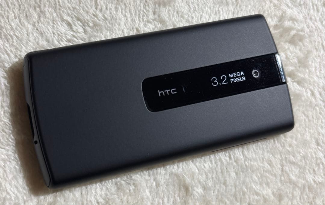 【未使用品】EMOBILE htc S21HT ブラック