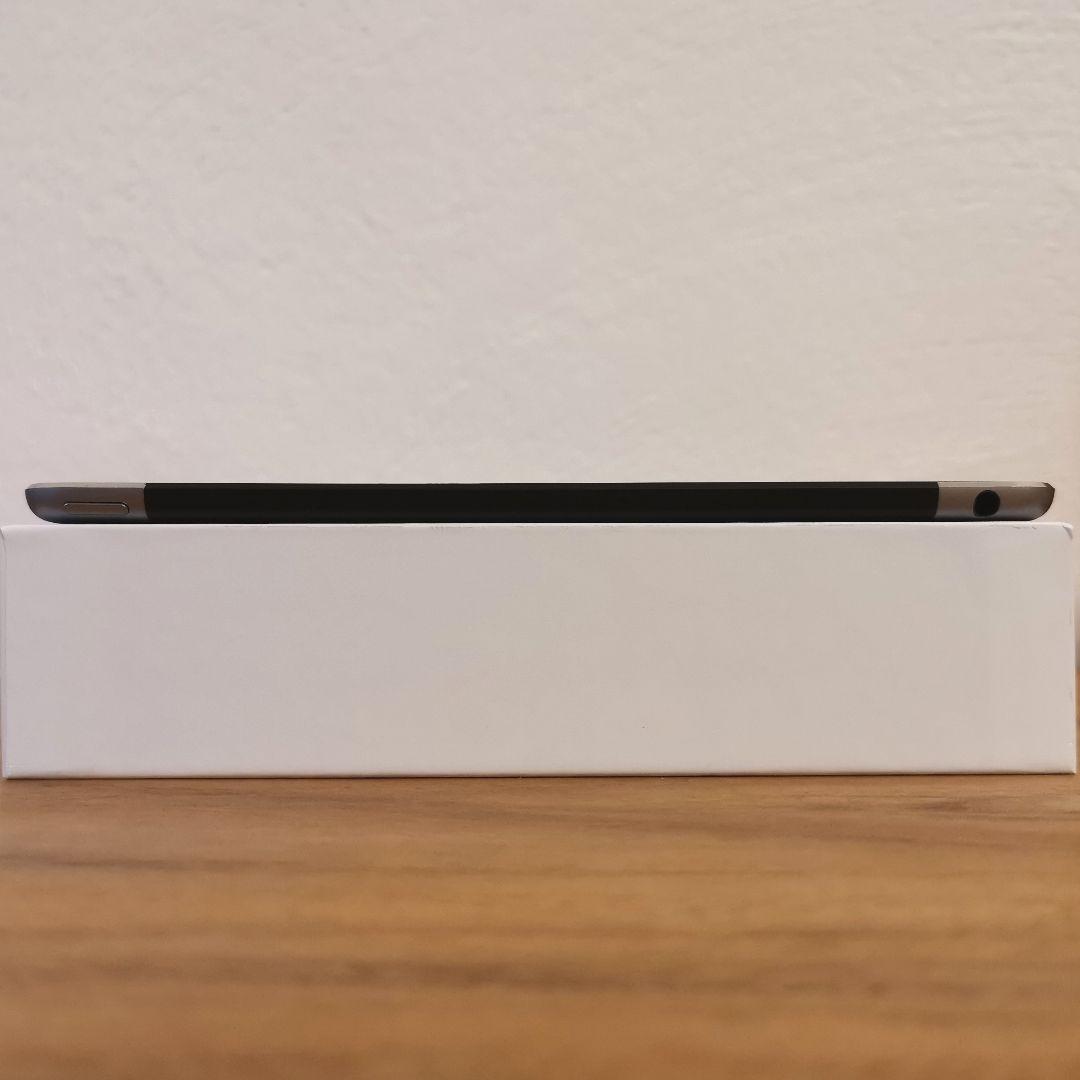 『美品・最大容量98%』iPad Air 第2世代 16GB『ドコモ版』