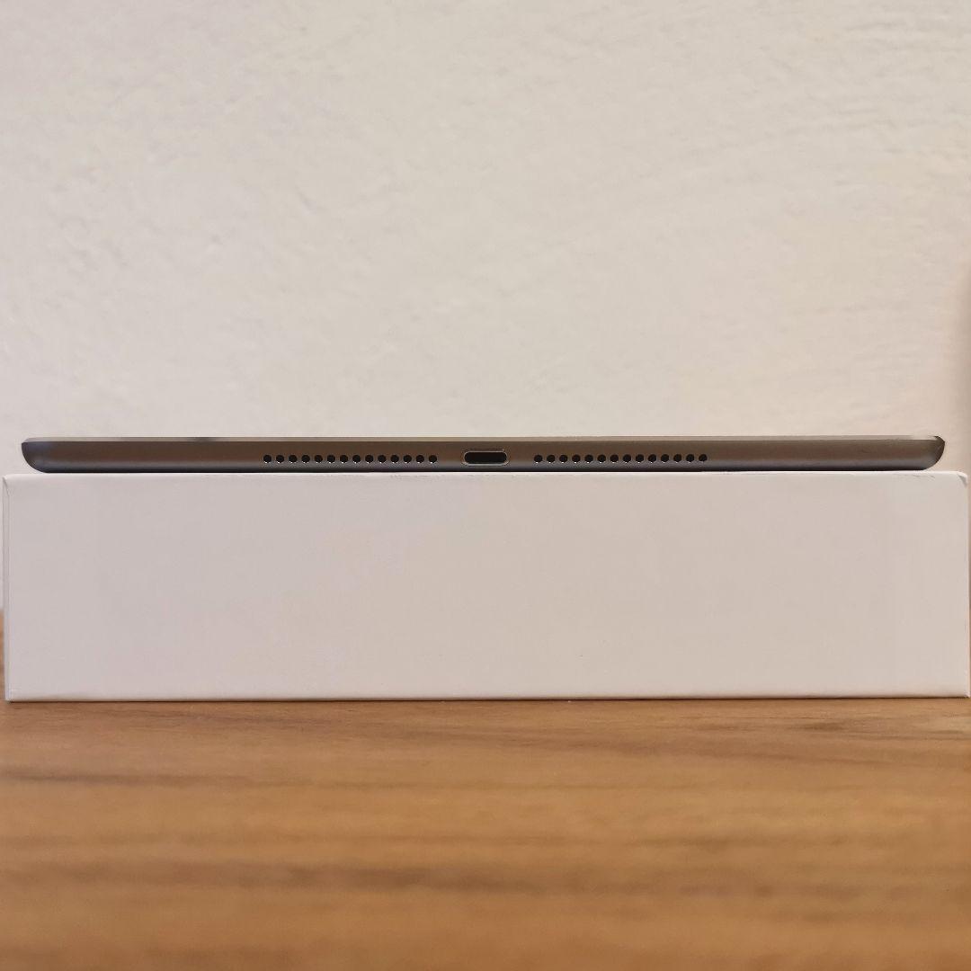 『美品・最大容量98%』iPad Air 第2世代 16GB『ドコモ版』