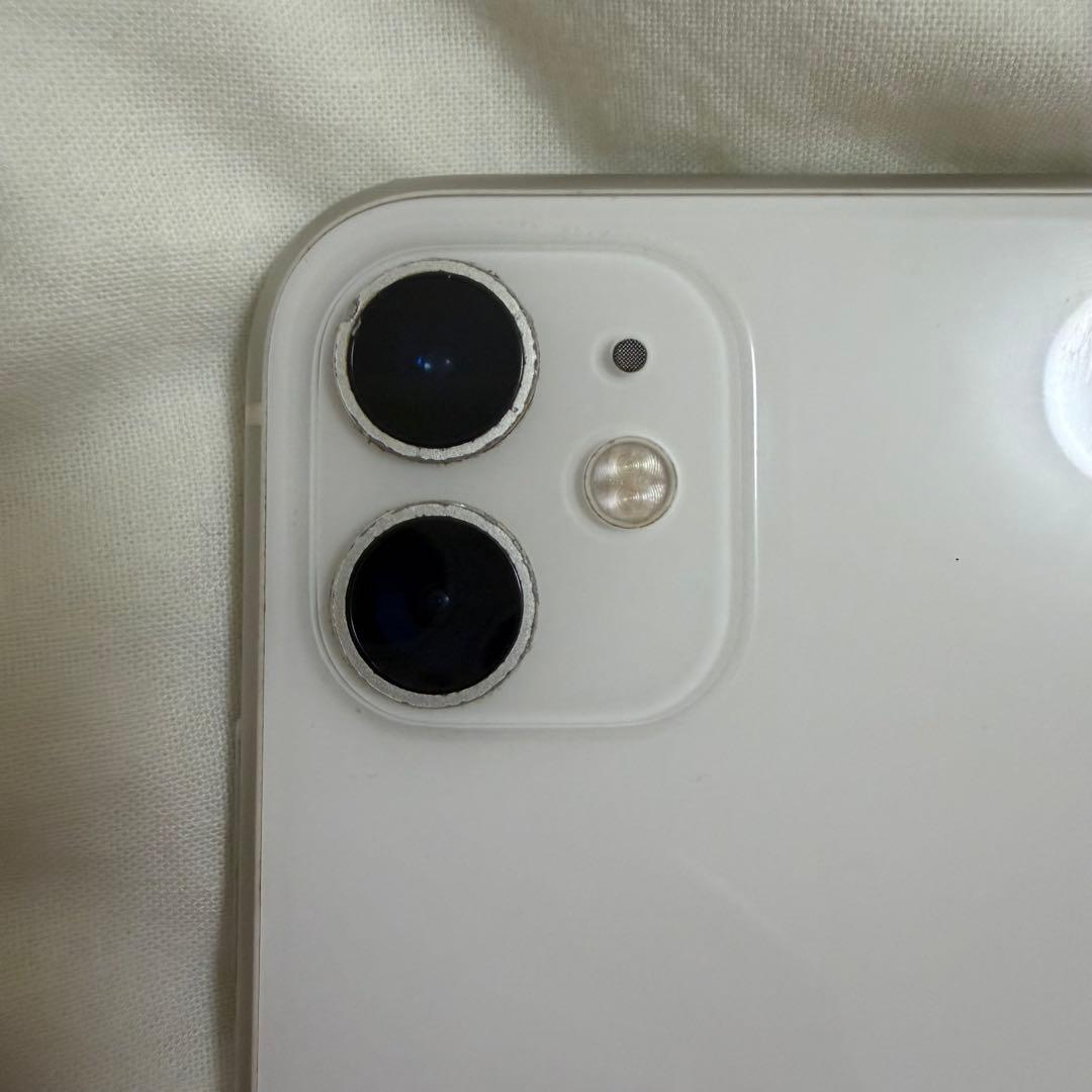 Apple iPhone 11 ホワイト