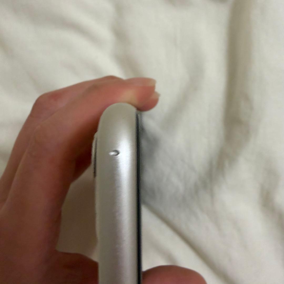 Apple iPhone 11 ホワイト