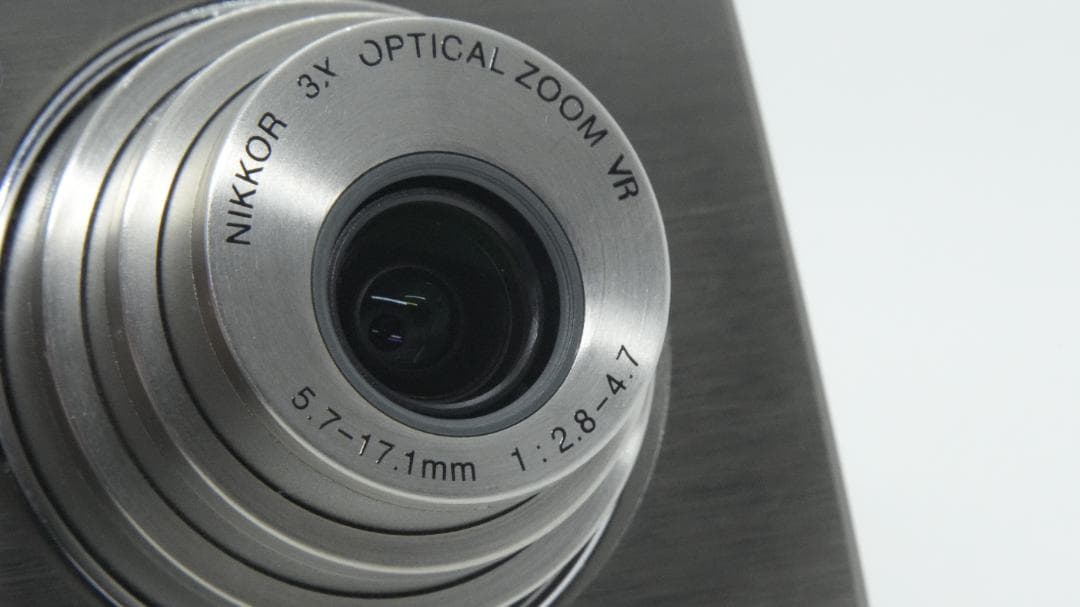 【A3152】 Nikon COOLPIX S500 シルバー ニコン