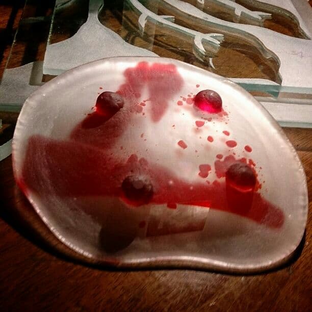 ダイクロガラス使用♪楕円皿★深紅★