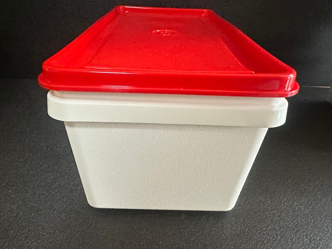 新品未使用 国産タッパーウェア SSケースジャンボ、ハンドリア（ミッキーマウス）