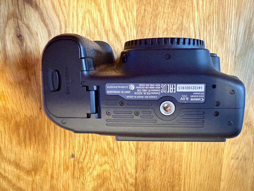 【美品】Canon EOS 80D 18-135 IS USM kit