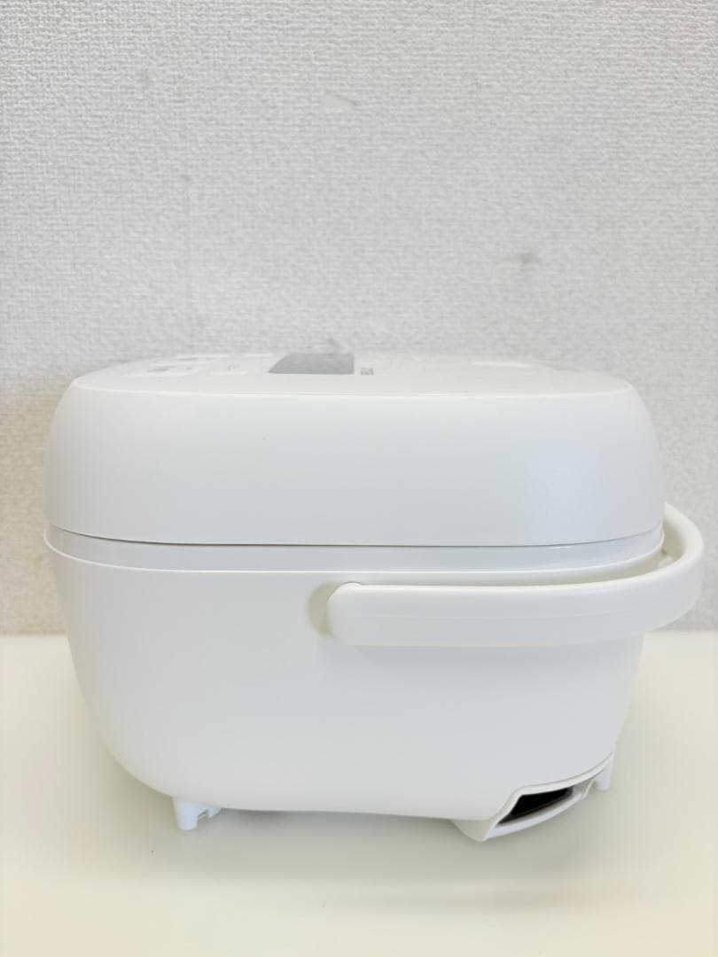 TIGER2024年製3合炊飯器 JBS-A055
