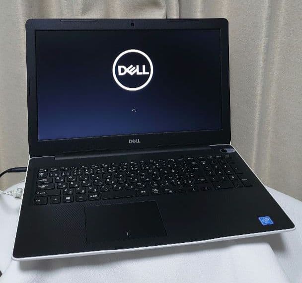 DELL ノートパソコン　Inspiron 3583 ホワイトパール