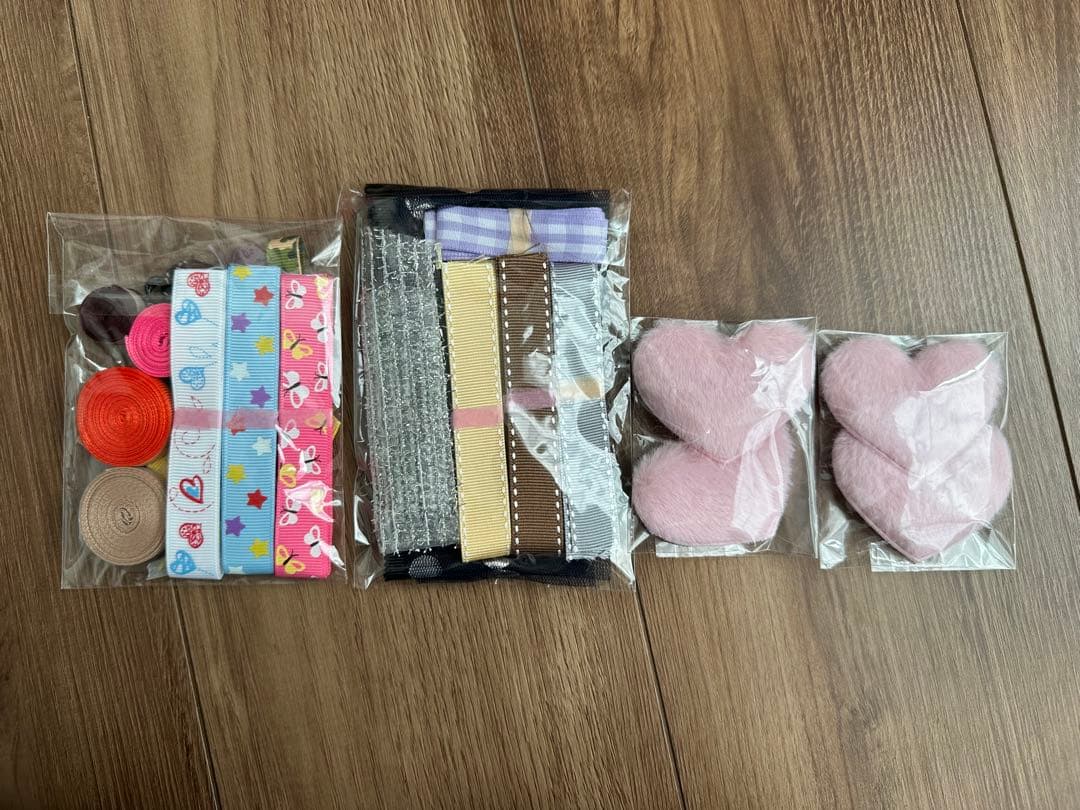 ハンドメイド用品まとめ売り(リボン、デコパーツ、ビジュー、チャーム等)