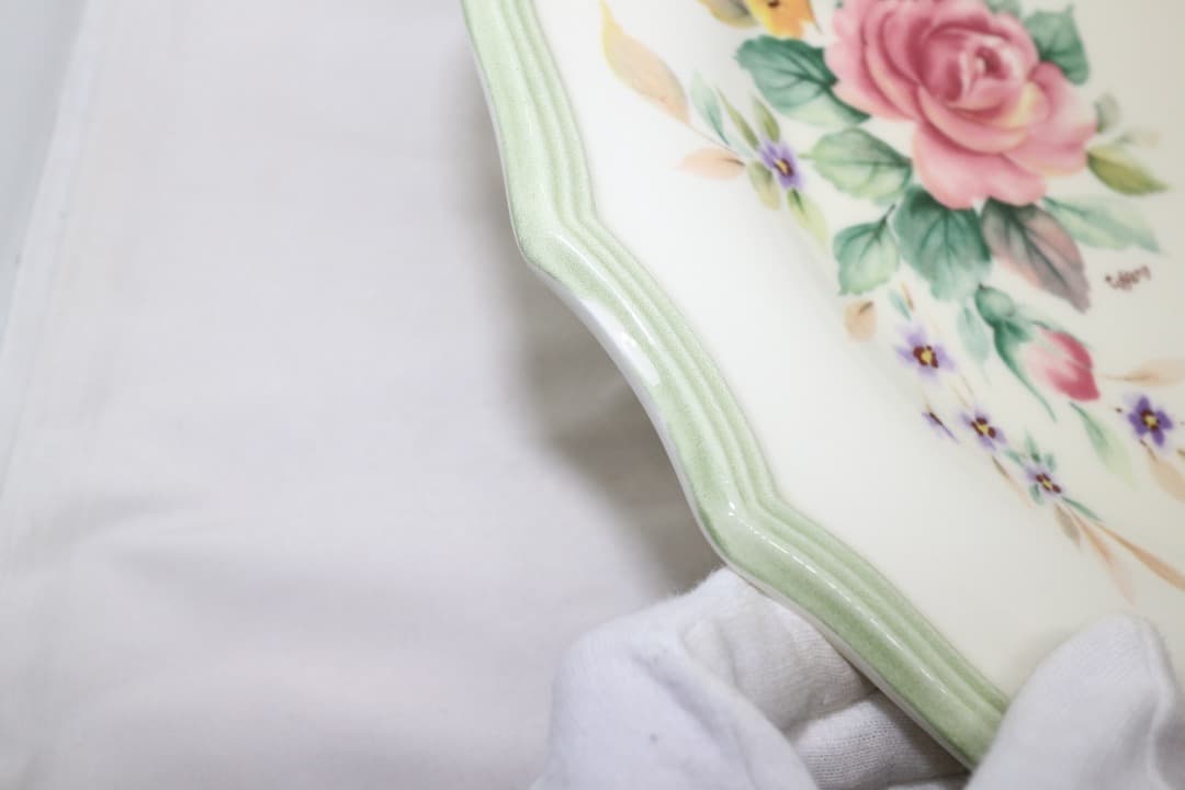 Tiffany Boutique ティファニー イタリア製 プレート 大小 2枚