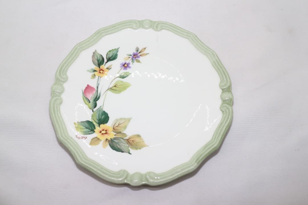 Tiffany Boutique ティファニー イタリア製 プレート 大小 2枚