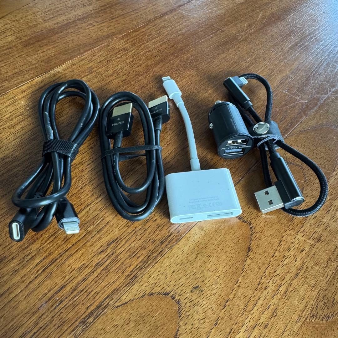 車載モニタiPhone接続セット