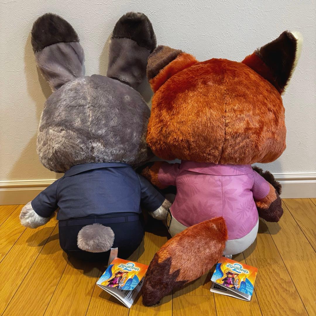 ズートピア　スーパーラージぬいぐるみ　ニック　ジュディ　おまけつき☺︎