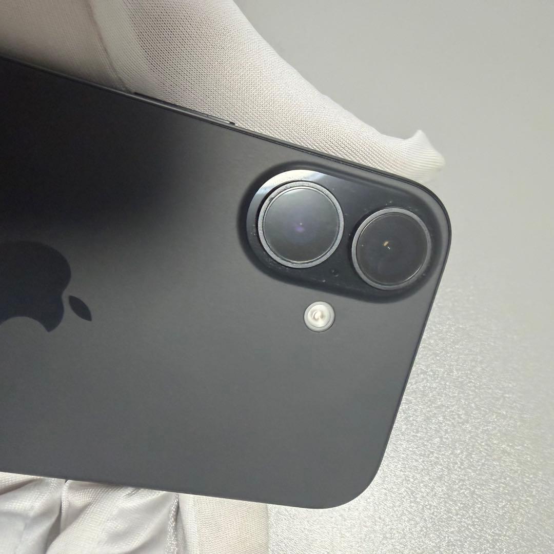 iPhone16 128GB ブラック SIMフリー 本体 箱・ケーブル付