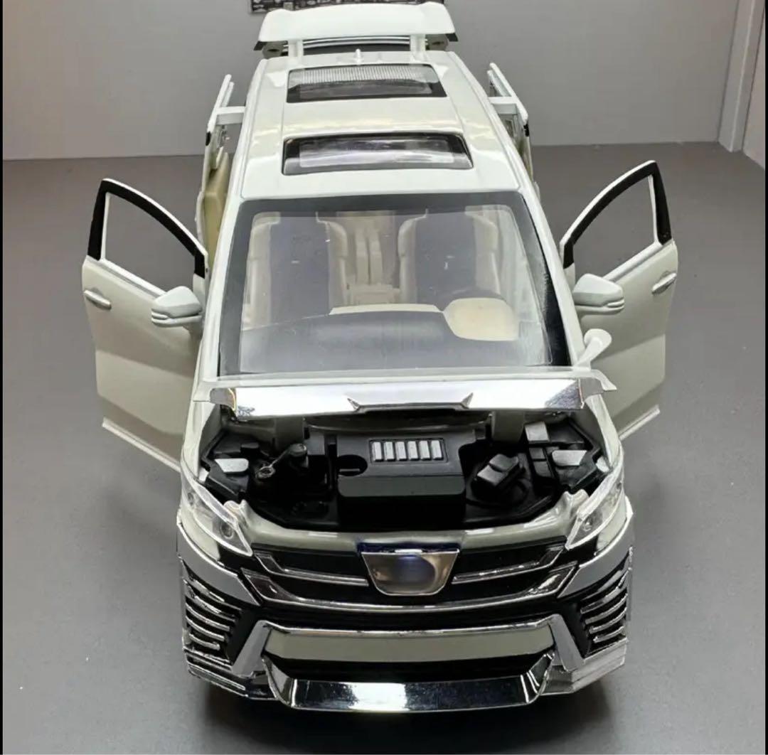 トヨタ ヴェルファイア ミニカー モデルカー