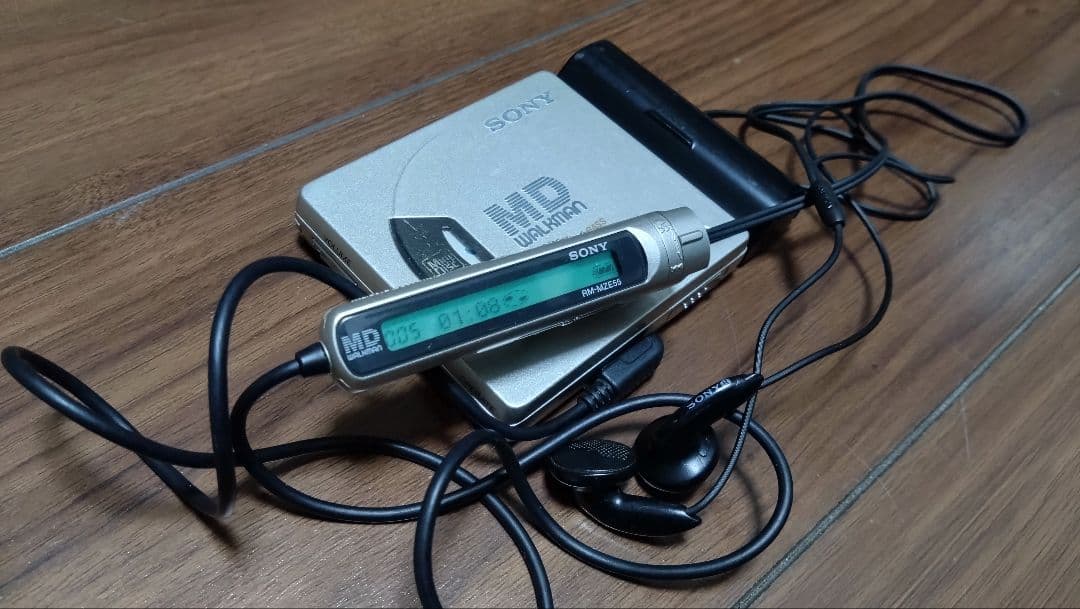 SONY MZ-E55 ポータブルMDプレーヤー ジャンク 箱付