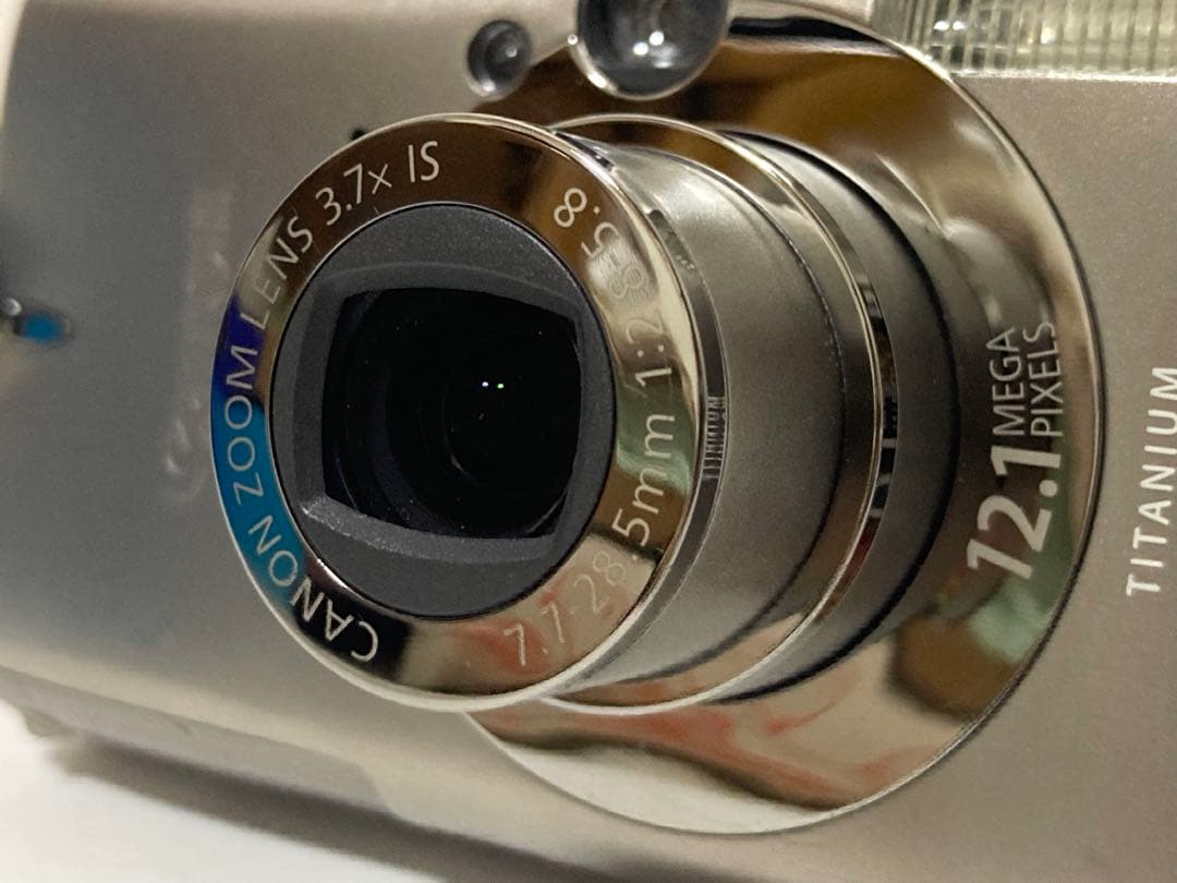 Canon IXY DIGITAL 2000 IS ゴールド