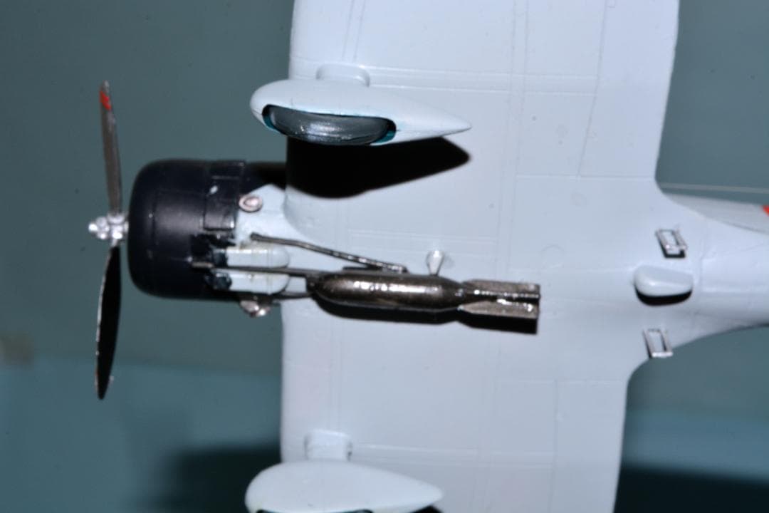 [完成品] 1/48　海軍　九九艦上爆撃機11型　『瑞鶴』搭載　真珠湾攻撃艦爆隊