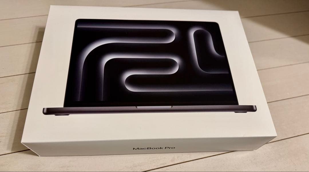 MacBook Pro M3 Max 64GB 2TB SSD 16/40コア