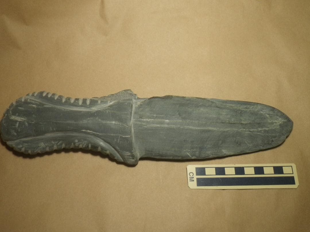 石器　つるぎの剣　２４０６２１