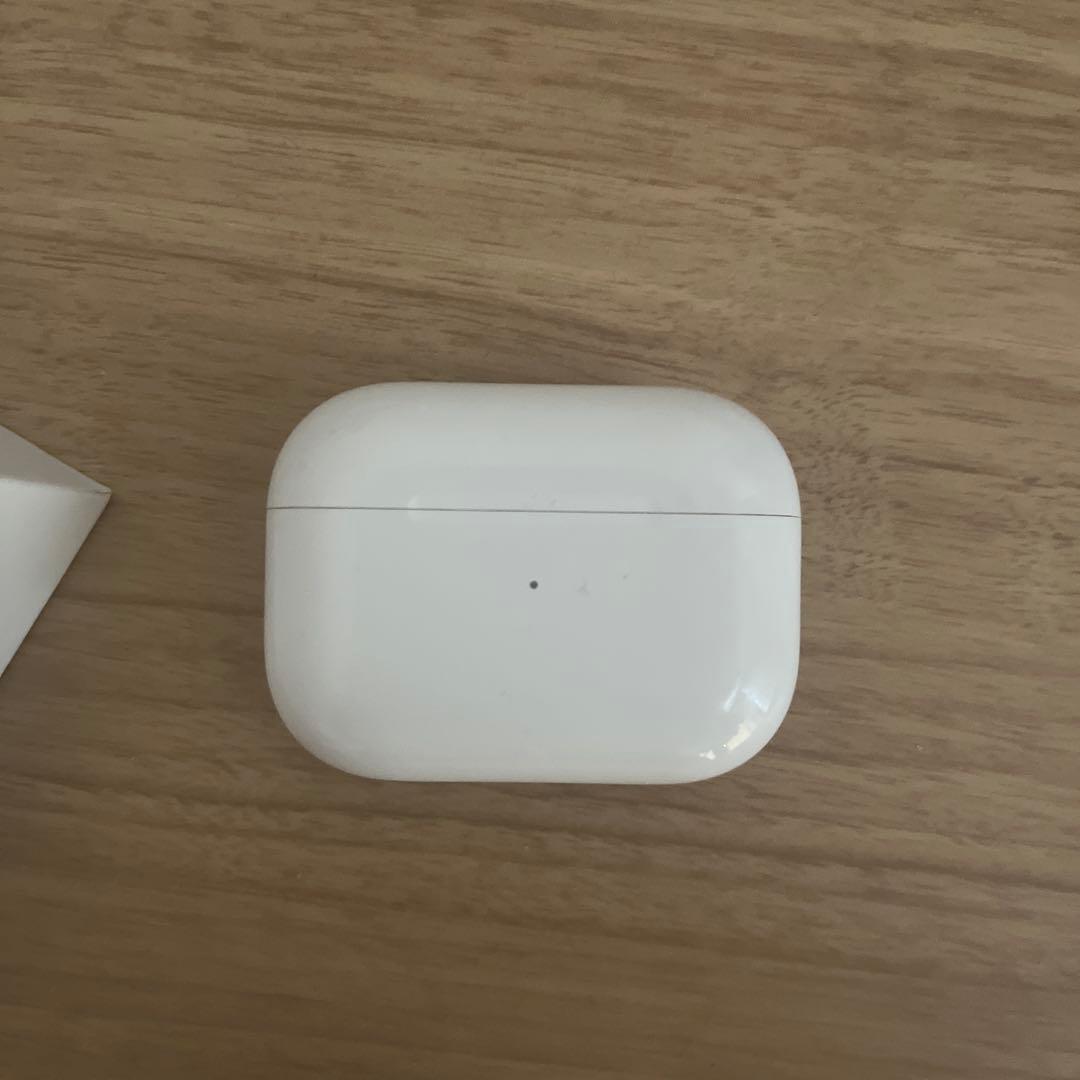 AirPods Pro2 本体 充電ケース付き