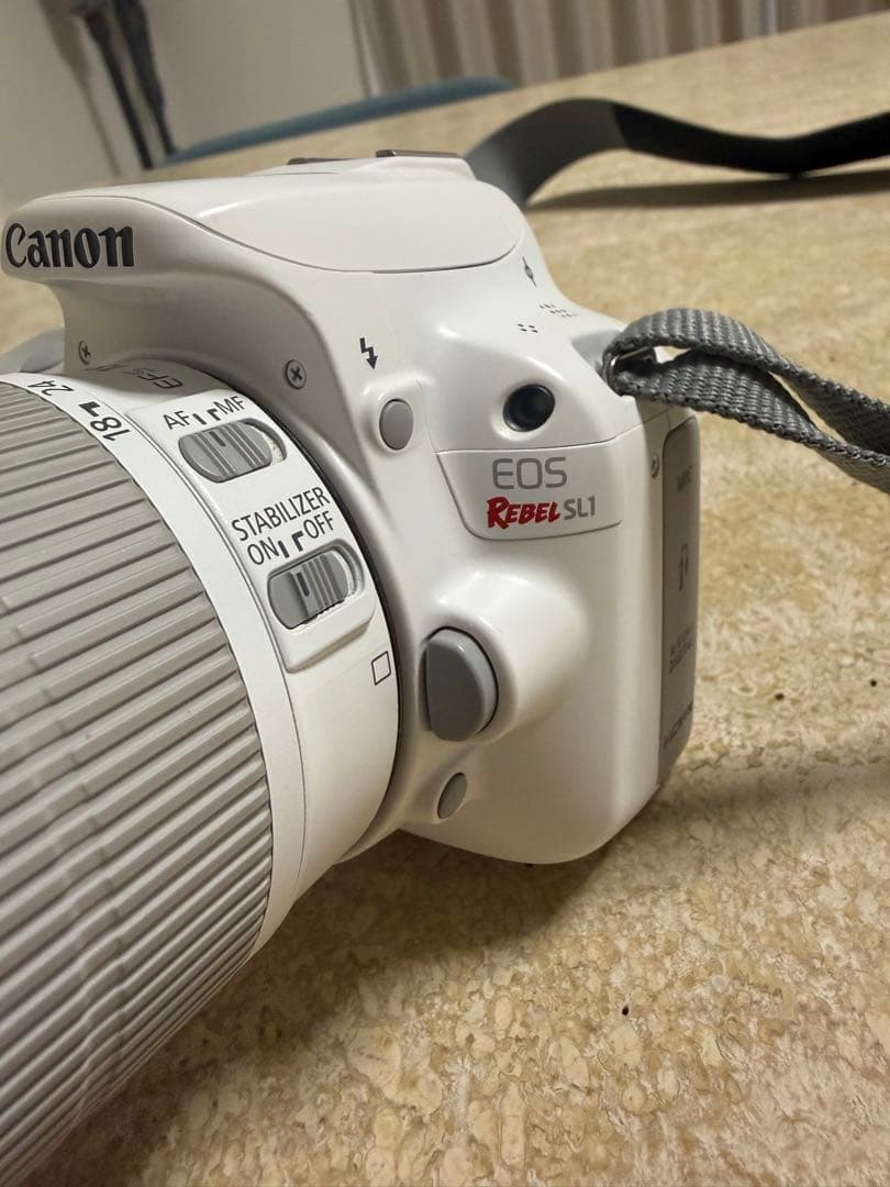 Canon EOS Rebel SL1 ホワイト