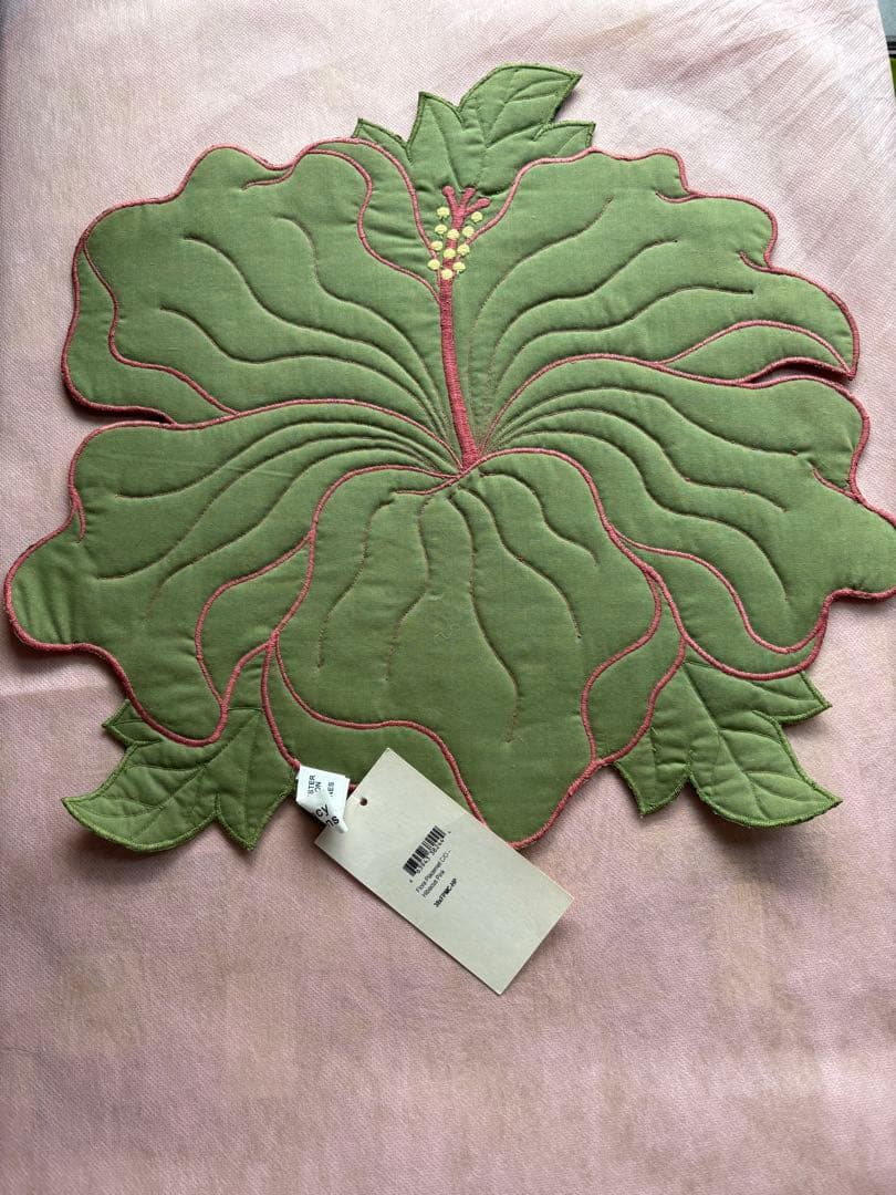 ランチョンマット ハワイアンキルト ハイビスカス Hawaii 4点セット新品