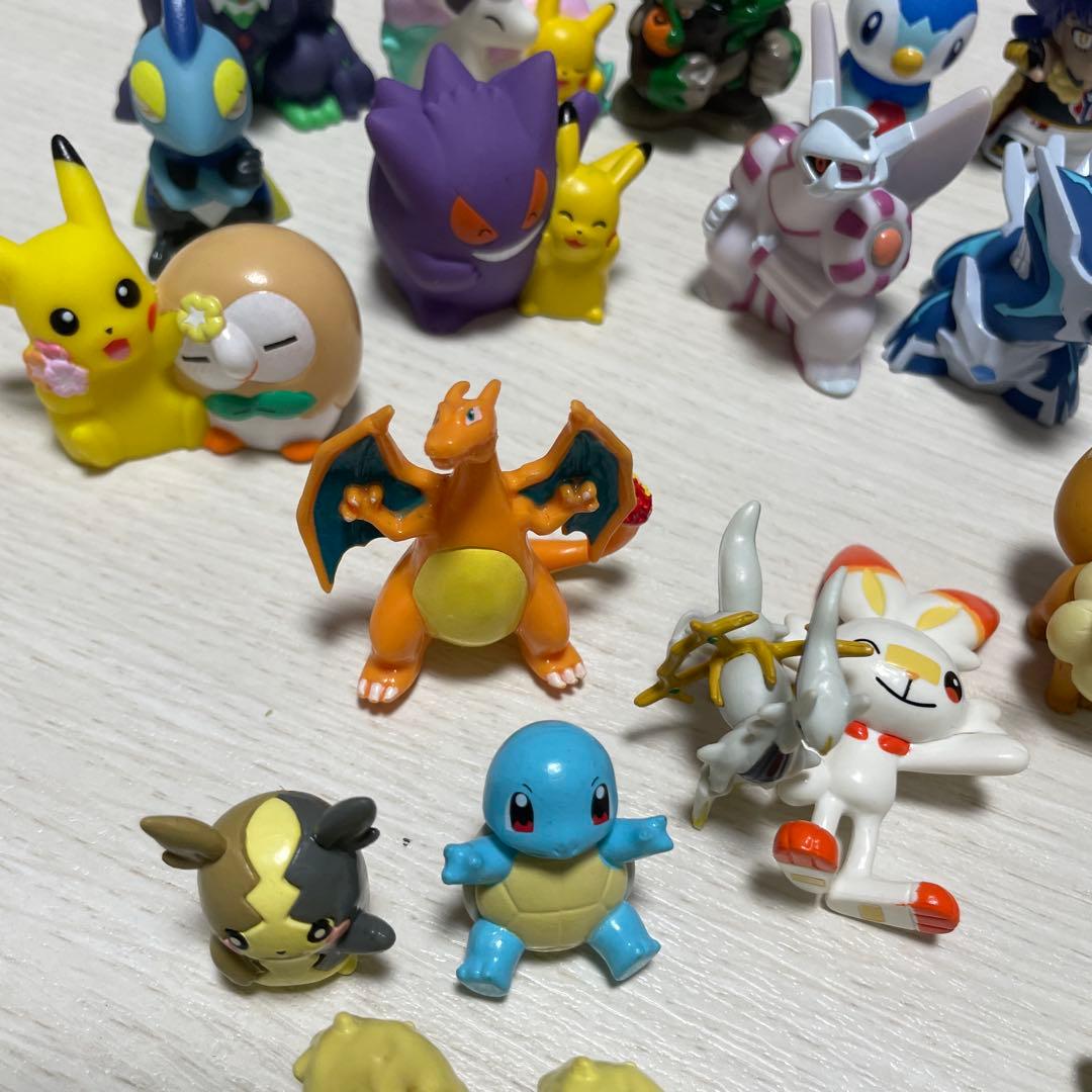 ポケモンフィギュア　モンコレ　ガチャ　食玩　びっくりたまご　まとめ売り　ゆび人形
