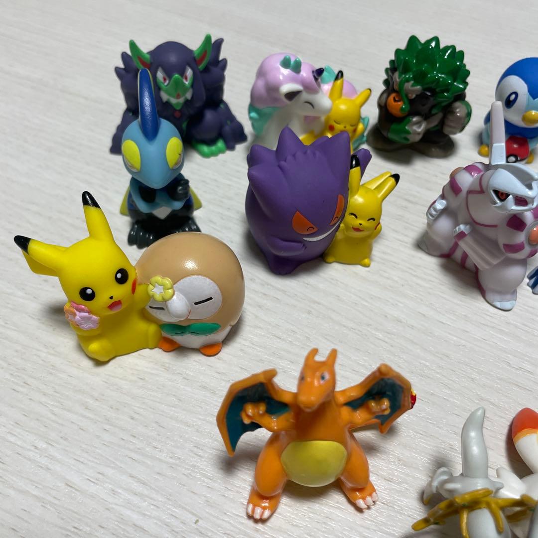 ポケモンフィギュア　モンコレ　ガチャ　食玩　びっくりたまご　まとめ売り　ゆび人形