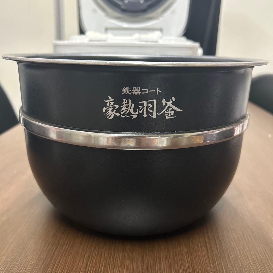 ZOJIRUSHI 象印 炊飯ジャー １升炊き 炊飯器 NW-JT18 圧力