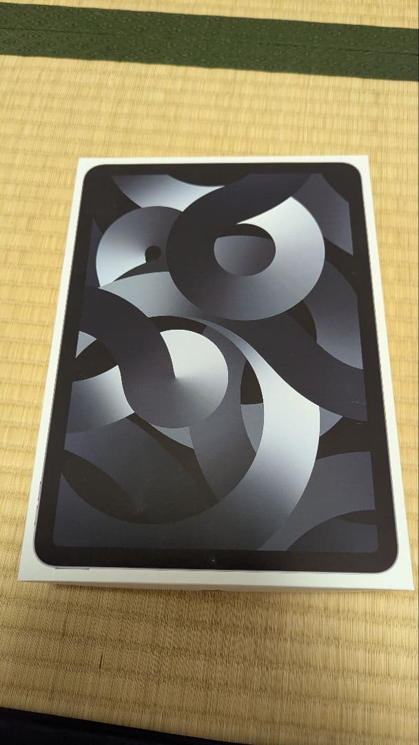 Apple iPad Air（第5世代）Wi-Fi　256GB