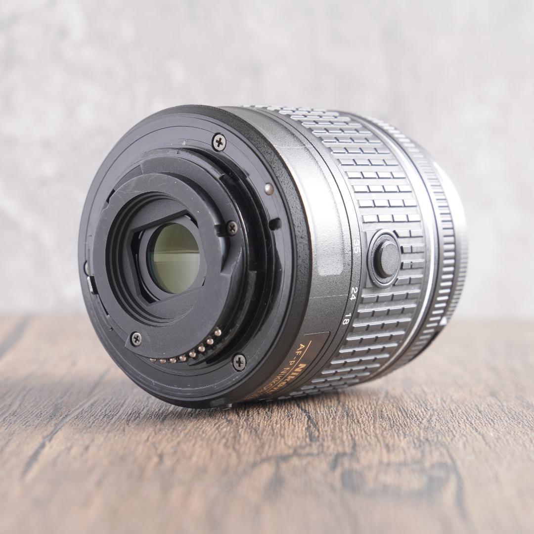 ショット数4965回で美品✨Wi-Fi搭載✨Nikon D5600　495-1